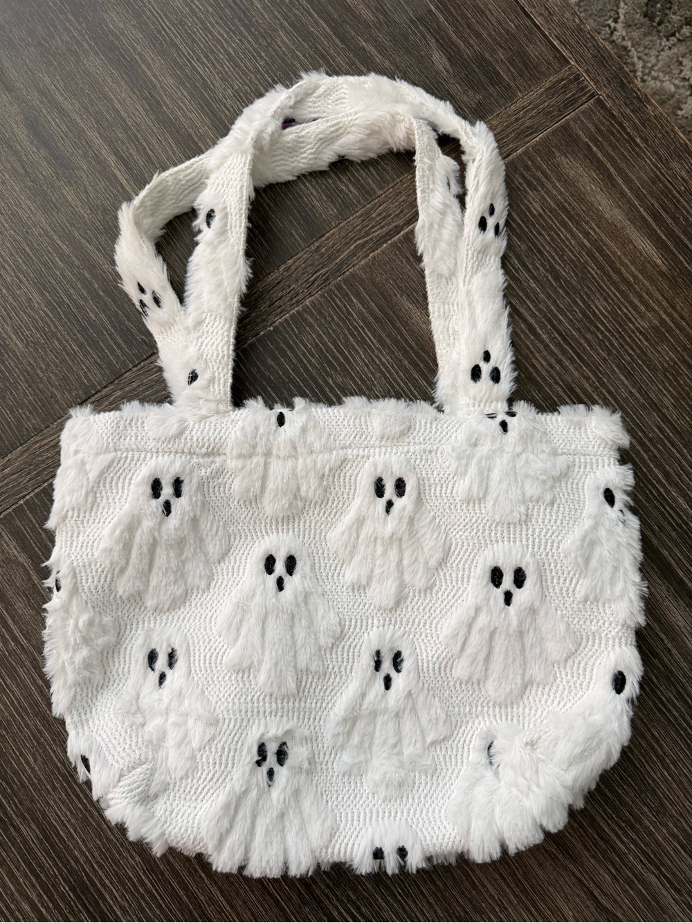 NWT Viral Halloween Ghost Bag Tote